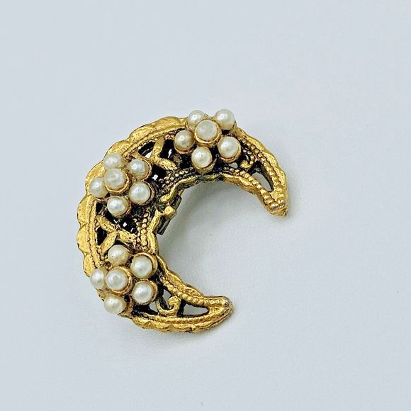 Tacoa Crescent Moon Brooch Vintage Flower Pearl Filigree Celestial Estate Pin - Picture 3 of 8